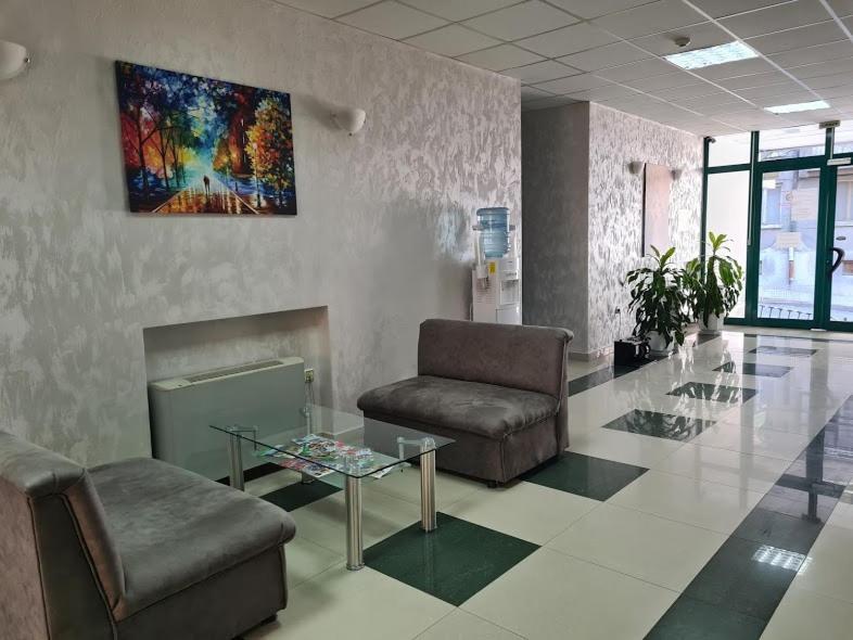 Хотел Тракия Haskovo Exterior foto